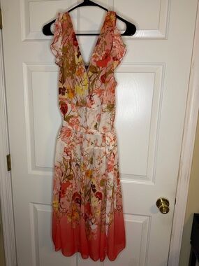 Floral V-Neck Ruffle Midi Dress in Pink Coral and Cream Sz 14W